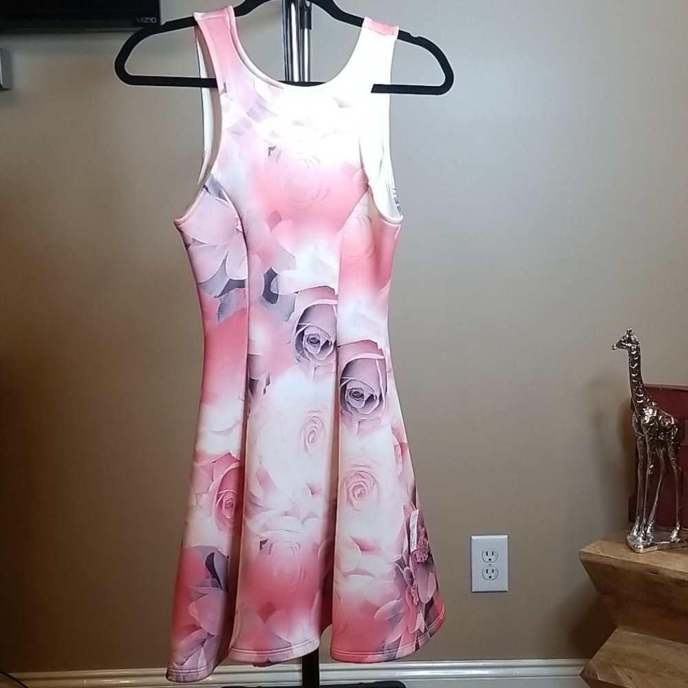 Privy low back sleeveless dress